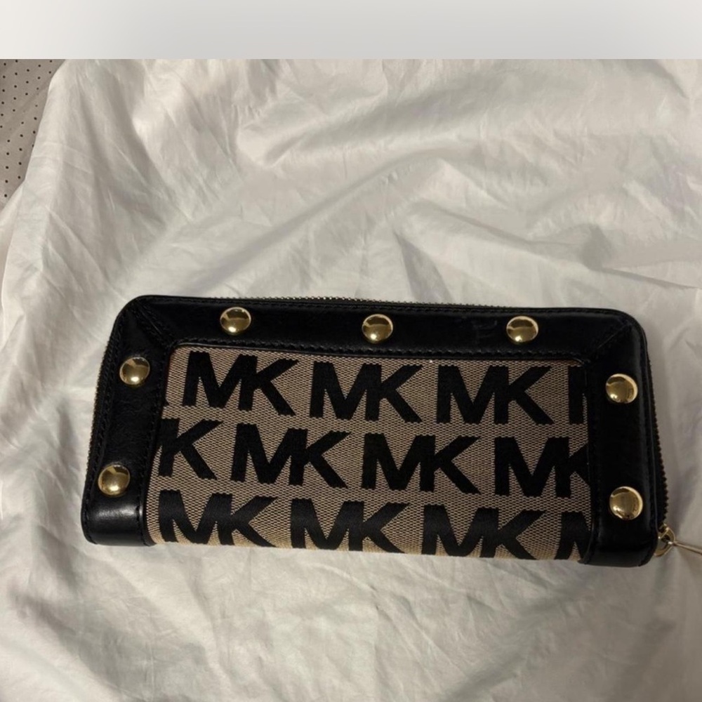 Request - NWOT Michael Kors Black and Gold Wallet